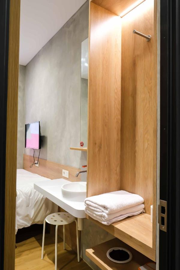 M Cabin Karawaci Binong Exterior foto